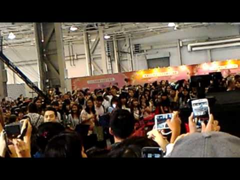 161015周湯豪走星光大道♡