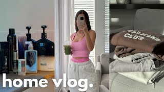 VLOG | at home coziness, hair care routine & sporty & rich haul