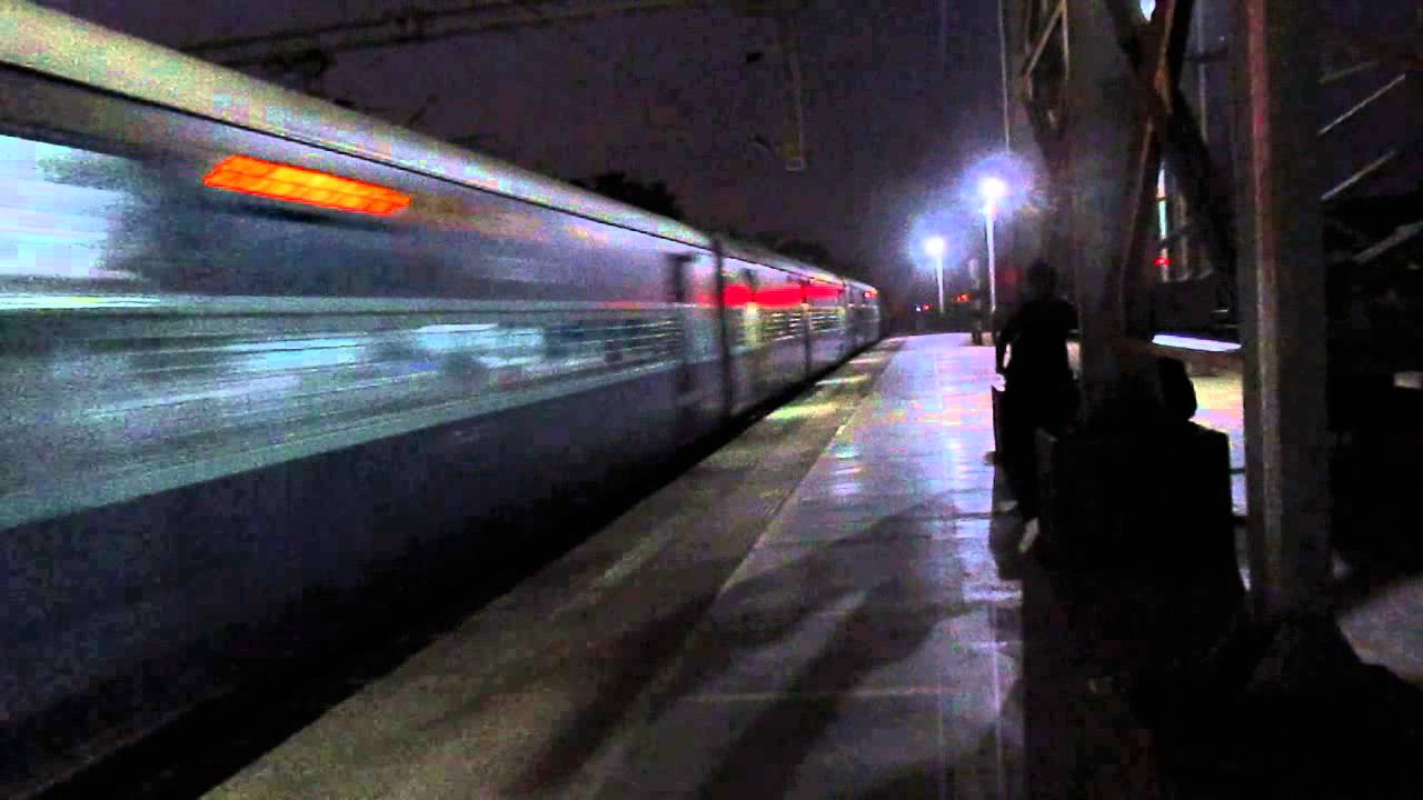 surat-bandra-terminus-intercity-express-youtube