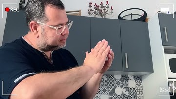 Check out TRISECTION by Mickael Chatelain  at MJMMagic.com (see link below)