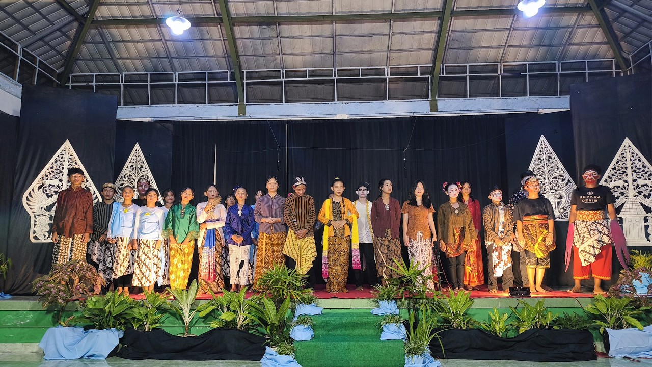 SEKOLAH MENENGAH PERTAMA ST. ALOYSIUS GONZAGA MLATI, YOGJAKARTA MERAYAKAN ULANG TAHUN YANG KE-59