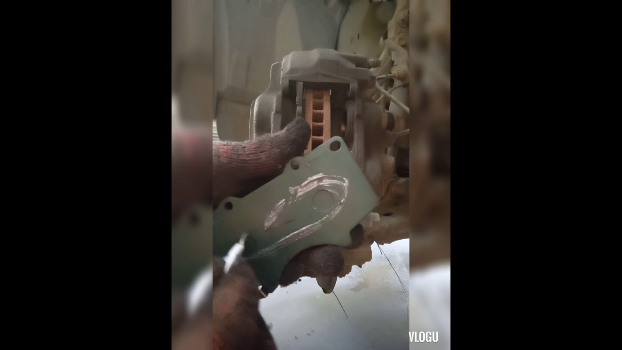 Paano magpalit ng brake pads sa Toyota hilux