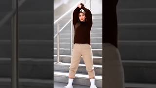 Download Lagu Goyang Umy 💃💃💃@Zhilmapranzulkplin ❤🌹 MP3