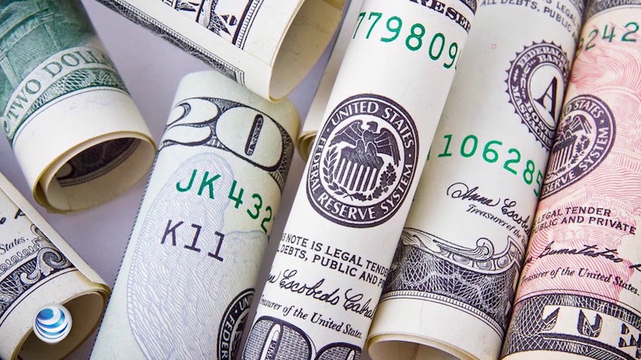 divisas cnp Peso retrocede 6 centavos por aversión al riesgo
