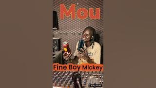 Fine Boy Mickey - Mou