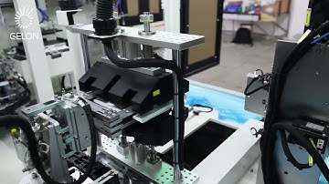 Fully automatic stacking machine.