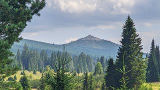 видео: Mountain hiking to the rocks in protected areas / Горный поход К скалам по заповедным местам  картинка: Mountain hiking to the rocks in protected areas / Горный поход К скалам по заповедным местам