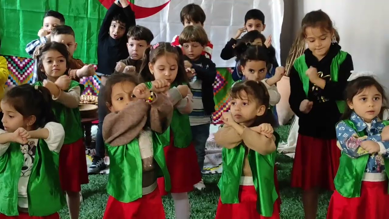 بلادي أمانة 🇩🇿 أجمل رقصة من تقديم أطفال الروضة