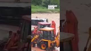Uttrakhand Ke Ramnagar Me Nadi Me Ja Palti Bus Ll ramnagar uttarakhand flood rain shorts