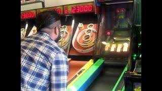 Donk n Alien in chuck E cheeses