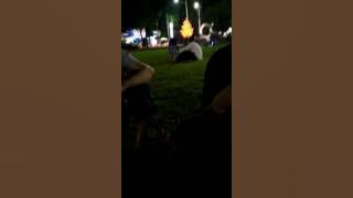 iki Menuso Tah Kewan  ??? Remponan Di Tengah Keramaian