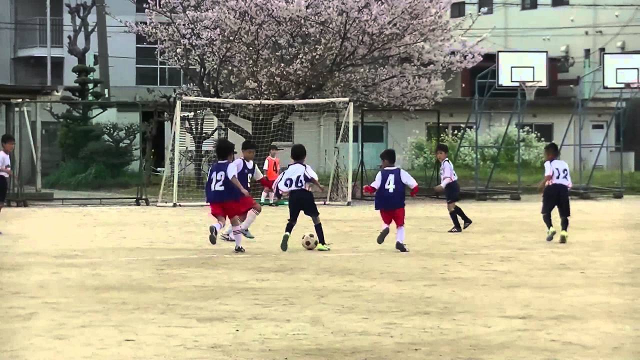 Fcクラッキは大阪市住之江区 西成区を中心に活動するnpo法人加賀屋スポーツクラブが運営する少年サッカークラブです