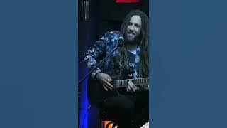 Download lagu head of korn talk about jonathan davis #twist #korn
