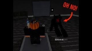A creepy roblox monster is following me... | Roblox Hotel