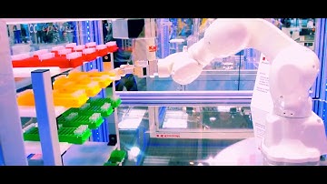 Robot used in Europe for Lab Automation