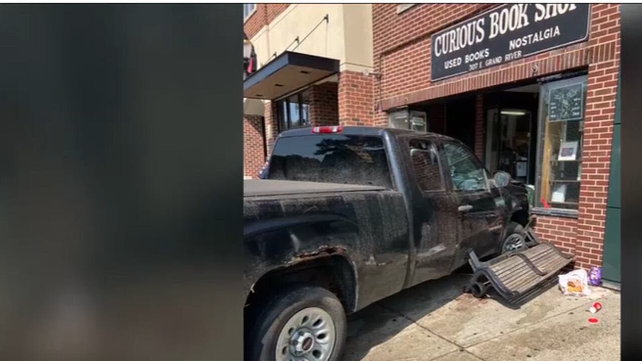 Car crashes into bench near Curious Book Store, driver flees the scene ...