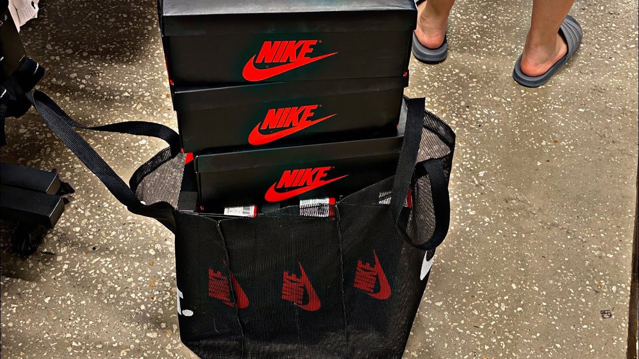 nike outlet bags