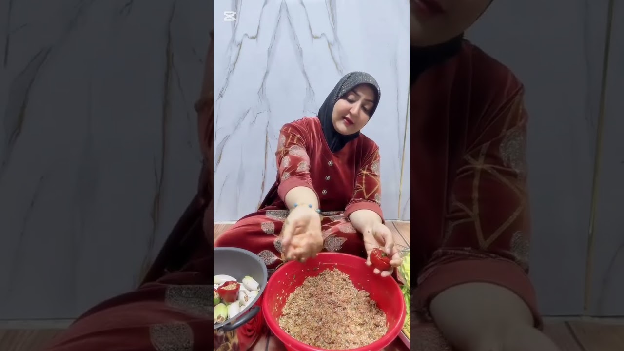 ام علي الخياطه تسوي غده وتكول كاعده بشقه طابقين وبيه طرمه جبيرة 