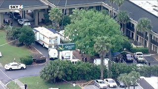Officer hit by stun gun shoots, kills suspect