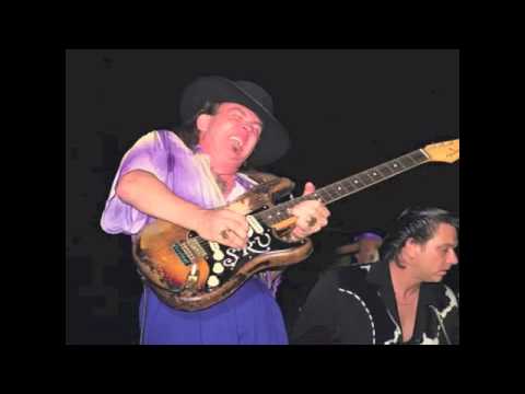 Stevie Ray Vaughan - Life Without You 1989-11-04 - YouTube