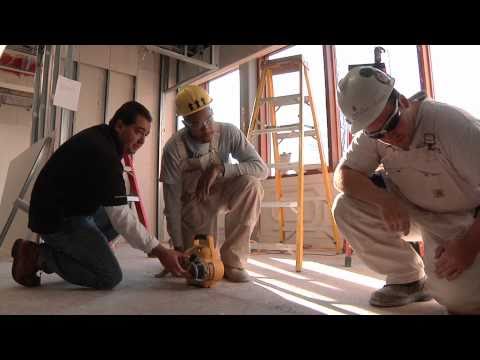 Video: Yuav Ua Li Cas Qhib Carpentry