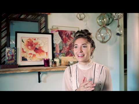 Lauren Daigle - About