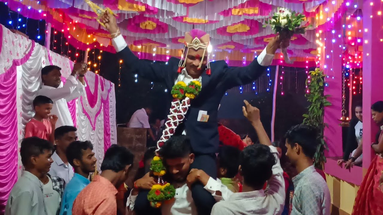 Kokan, हेदवी मधील लग्न वरात