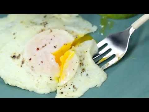 How to Cook Eggs Over Easy | Cooking Light