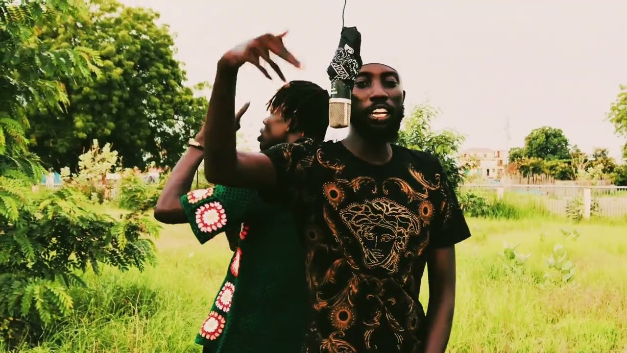 Katha _ yung blizzy _ ft_ Yang bong (video visualiser )mp3