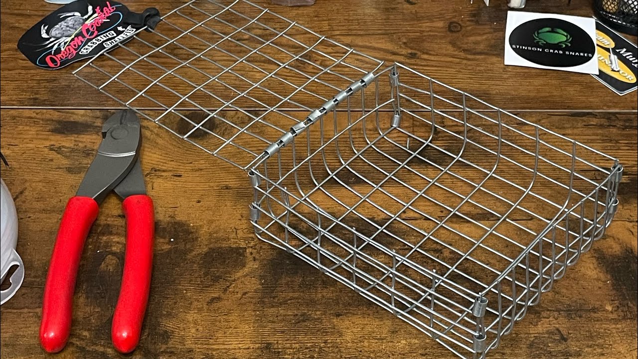 🦀 Crabbing Lesson 📚: How to Tutorial build Crabbing bait box.