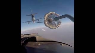 How to refuel aeroplane in Air || life hacks || #youtube #youtubeshorts