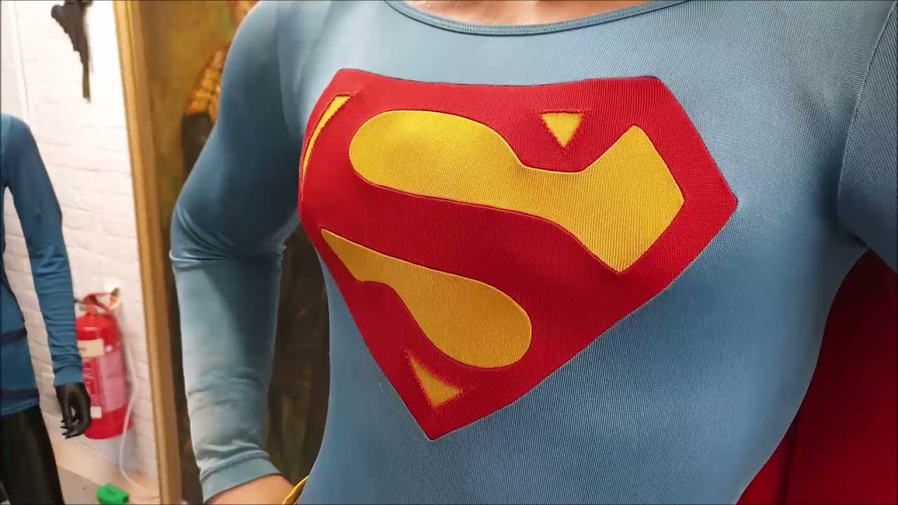 Take The Gentleman S Cape Capedwonder Superman Imagery