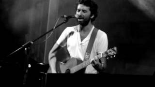 Video thumbnail of "Tiago Bettencourt: 4) Fome + Serviço (Da Weasel)  @ Vilamoura (11.09.2009)"