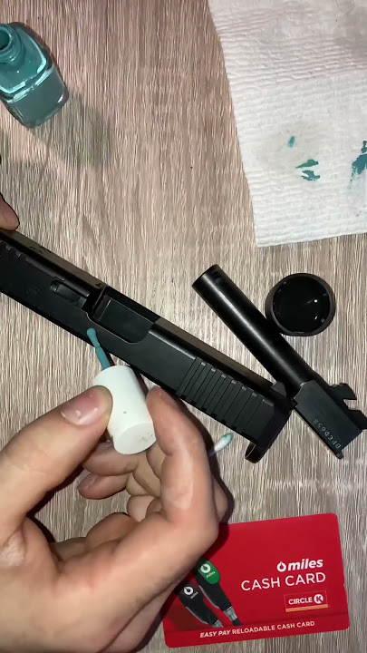 Paint My EDC Like A 3 Year Old… 🎨 #440 #glock #shorts