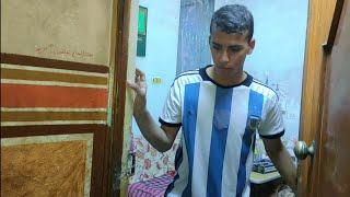 لما تطلب فلوس حجز الكورة من ابوك | زياد عصمت
