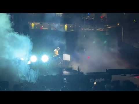 End of August | Noah Kahan LIVE from Fenway Park