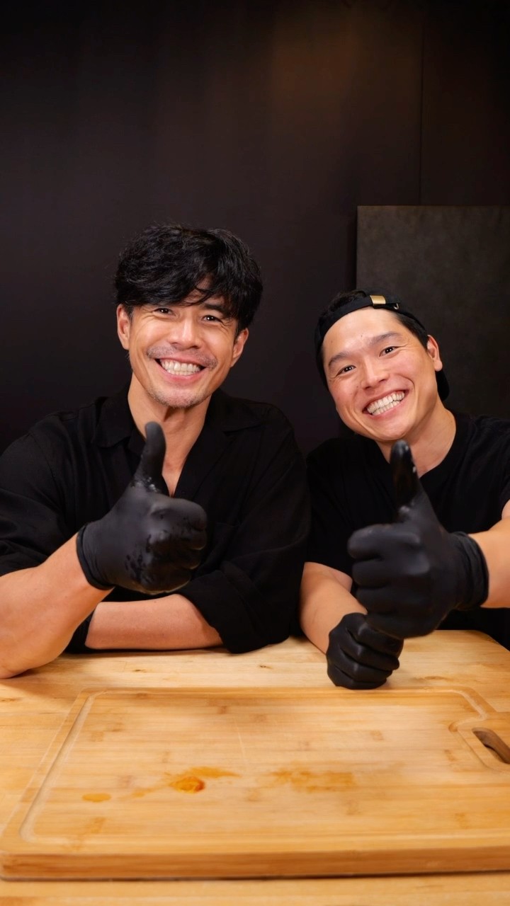 Cooking with Hideaki Ito ( 伊藤英明 )