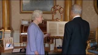 Download Lagu Queen Elizabeth II Knights President Shimon Peres MP3 Download Lagu Queen Elizabeth II Knights President Shimon Peres MP3
