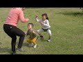 さるのこしかけ　　体をつかうわらべうた