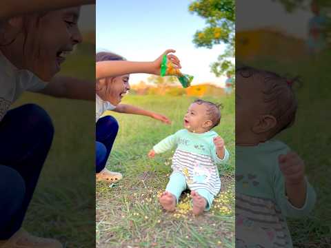 نونو طفله حزينه