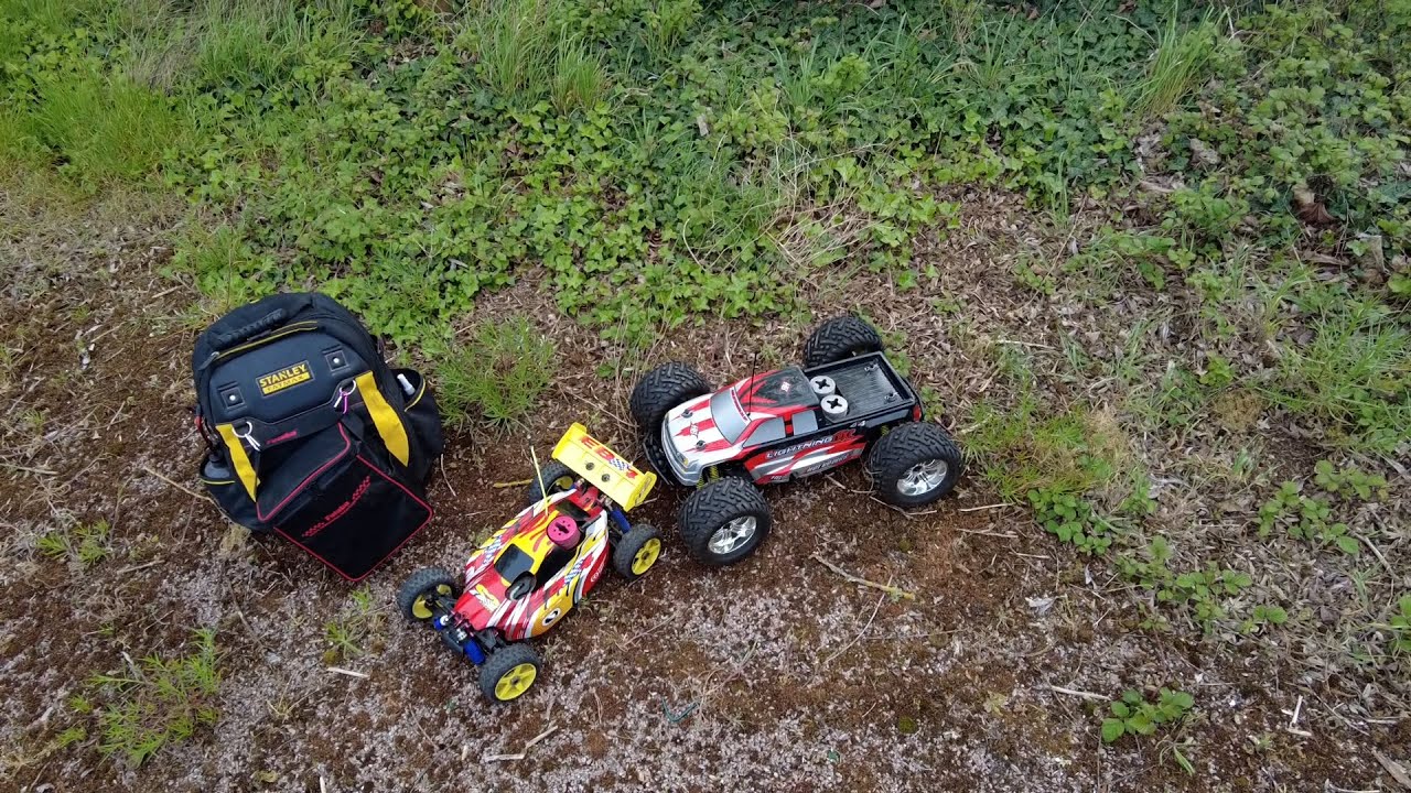 HotBodies Lightning GTX2 Twin Engine Nitro Truck Is The DREAM