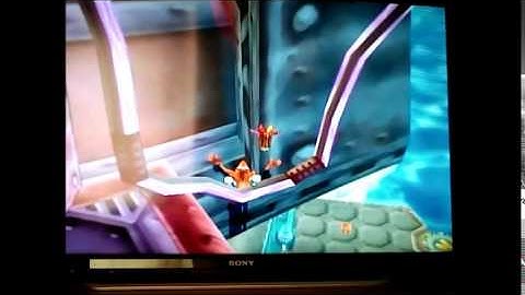 Crash Twinsanity.Iceberg Lab.Glitch." I did not understand how I did it" ..