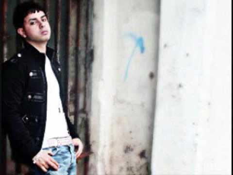 Ella Me Amo - Gerry Capó