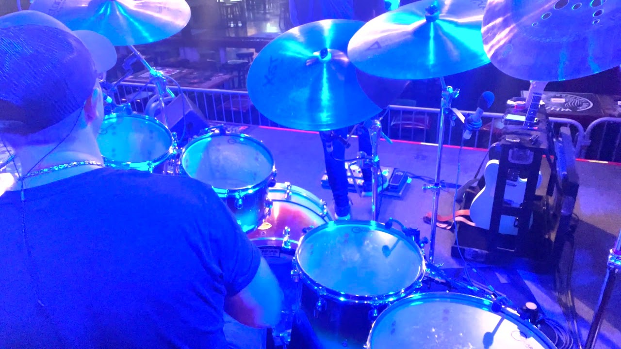 Sound checking for Tracy Lawrence