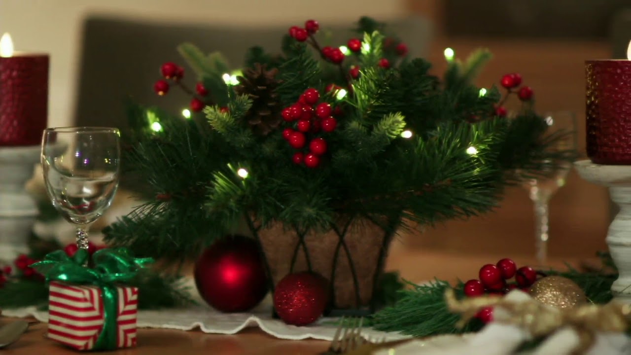 Bethlehem Lights Lit Holiday Greens Mini Hanging Basket on QVC YouTube