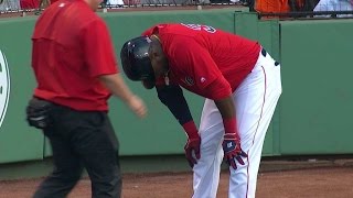 TOR@BOS: Papi gets hit by a pitch, stays in game