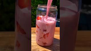 Creamy Strawberry Agua Fresca shorts aguafresca mexicanfood recipe