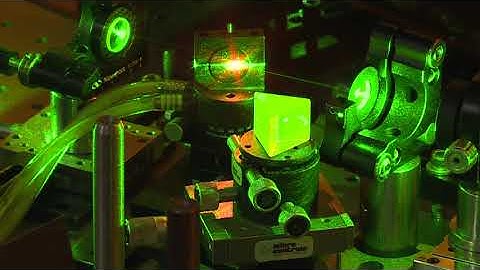 PAÍS Physics and Astronomy