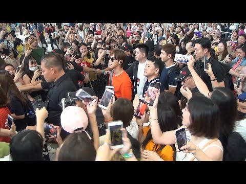 TVXQ! 東方神起 (동방신기) Arrived Hong Kong Airport 20190719 @520stars