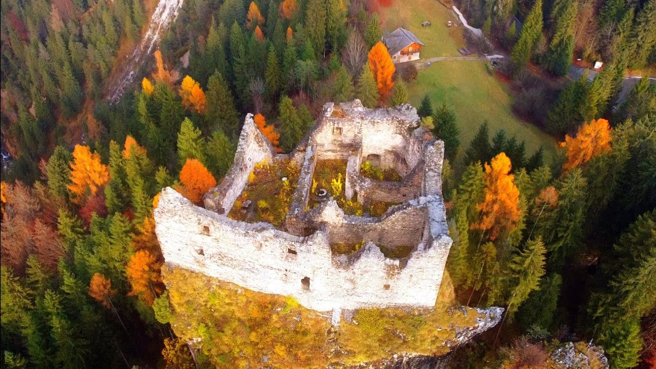 Castel Pietra visuale dal drone